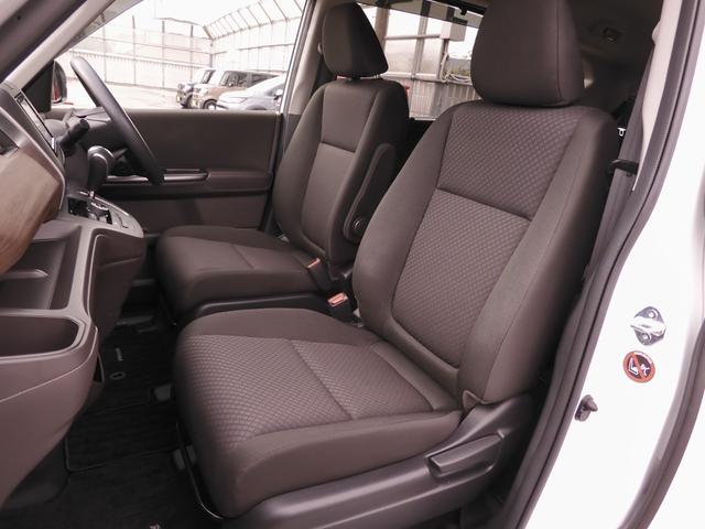 フリード G・ホンダセンシング ワンオーナー車 純正7インチナビ(VXM-224VFi) フルセグTV リアカメラ ETC(ナビ連動)衝突軽減ブレーキ 両側電動ドア シートヒーター ウォークスルー キャンプシート LEDオートライト(9枚目)