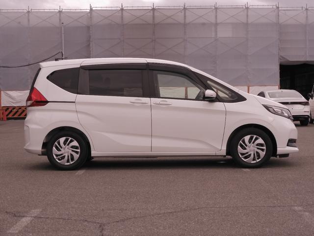 フリード G・ホンダセンシング ワンオーナー車 純正7インチナビ(VXM-224VFi) フルセグTV リアカメラ ETC(ナビ連動)衝突軽減ブレーキ 両側電動ドア シートヒーター ウォークスルー キャンプシート LEDオートライト(26枚目)