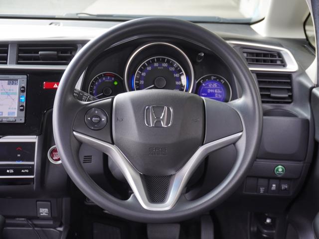 フィット 13G・Fパッケージ ワンオーナー車 純正7インチナビ(VXM-174VFXi) フルセグ リアカメラ ETC チップアップシート アイドリングストップ フロアマット CD DVD Bluetooth SD スマートキー(41枚目)