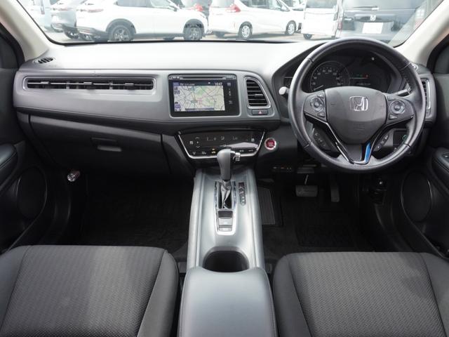 ヴェゼル Ｘ・ホンダセンシング　ワンオーナー　７インチナビ　バックカメラ　ＥＴＣ　アダプティブクルーズコントロール　シートヒーター　Ｂｌｕｅｔｏｏｔｈ　ＵＳＢ入力端子　ＣＤ　ＤＶＤ　ＬＥＤヘッドライト　衝突被害軽減ブレーキ　禁煙車（10枚目）