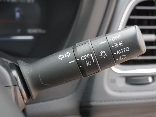 ヴェゼル Ｘ・ホンダセンシング　ワンオーナー　７インチナビ　バックカメラ　ＥＴＣ　アダプティブクルーズコントロール　シートヒーター　Ｂｌｕｅｔｏｏｔｈ　ＵＳＢ入力端子　ＣＤ　ＤＶＤ　ＬＥＤヘッドライト　衝突被害軽減ブレーキ　禁煙車（50枚目）