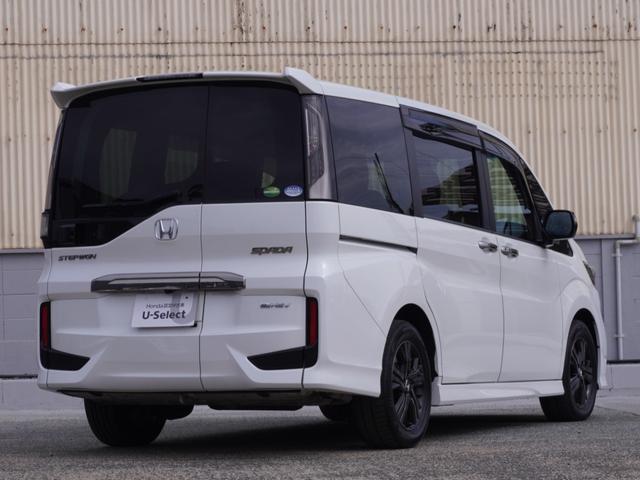 ステップワゴンスパーダ ｅ：ＨＥＶスパーダＧ・ＥＸホンダセンシング　ワンオーナー　９インチメモリーナビ　バックカメラ　ドラレコ　ＥＴＣ２．０　アダプティブクルーズコントロール　両側電動スライドドア　シートヒーター　Ｂｌｕｅｔｏｏｔｈ　ＬＥＤヘッドライト　禁煙車（14枚目）