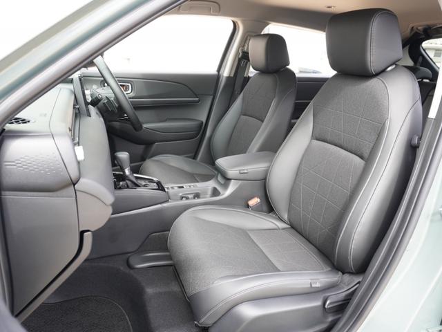 ヴェゼル e:HEVZ デモカー 9インチナビ 全周囲カメラ ドラレコ ETC2.0対応 アダプティブクルーズコントロール シートヒーター Bluetooth USB入力端子 LEDヘッドライト 衝突被害軽減ブレーキ 禁煙車(9枚目)