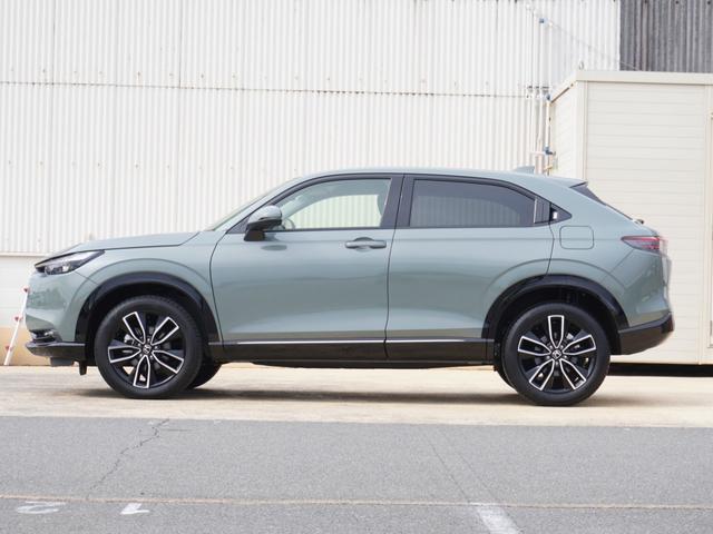 ヴェゼル e:HEVZ デモカー 9インチナビ 全周囲カメラ ドラレコ ETC2.0対応 アダプティブクルーズコントロール シートヒーター Bluetooth USB入力端子 LEDヘッドライト 衝突被害軽減ブレーキ 禁煙車(16枚目)