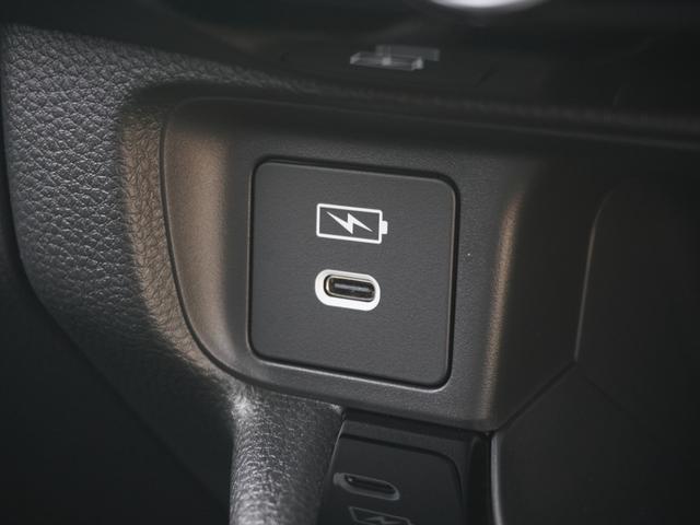 ヴェゼル e:HEVZ デモカー 9インチナビ 全周囲カメラ ドラレコ ETC2.0対応 アダプティブクルーズコントロール シートヒーター Bluetooth USB入力端子 LEDヘッドライト 衝突被害軽減ブレーキ 禁煙車(62枚目)