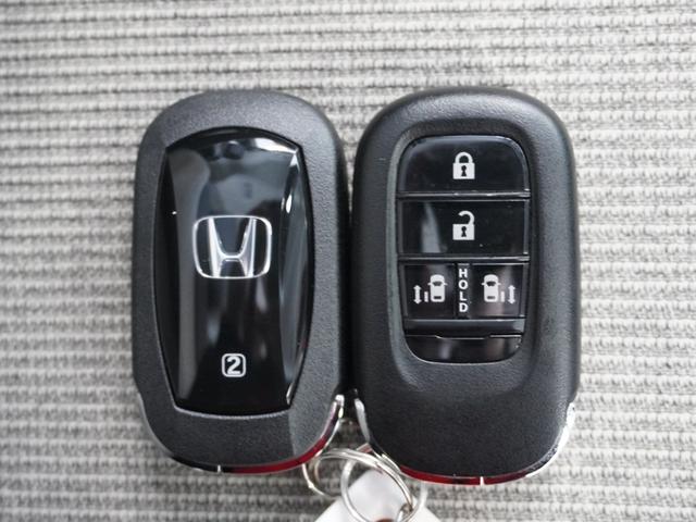 Ｎ－ＢＯＸ ファッションスタイル　２年保証当社試乗車ナビＤレコＲカメＥＴＣ両電扉　渋滞追従クルーズ　Ｂｌｕｅｔｏｏｔｈ　障害物センサー　シートヒーター　ＤＶＤ再生　フルセグ　オートハイビーム　ＵＳＢチャージャー　オートブレーキホールド（19枚目）