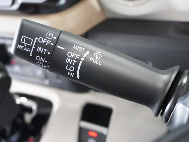 Ｎ－ＢＯＸ ファッションスタイル　２年保証当社試乗車ナビＤレコＲカメＥＴＣ両電扉　渋滞追従クルーズ　Ｂｌｕｅｔｏｏｔｈ　障害物センサー　シートヒーター　ＤＶＤ再生　フルセグ　オートハイビーム　ＵＳＢチャージャー　オートブレーキホールド（36枚目）