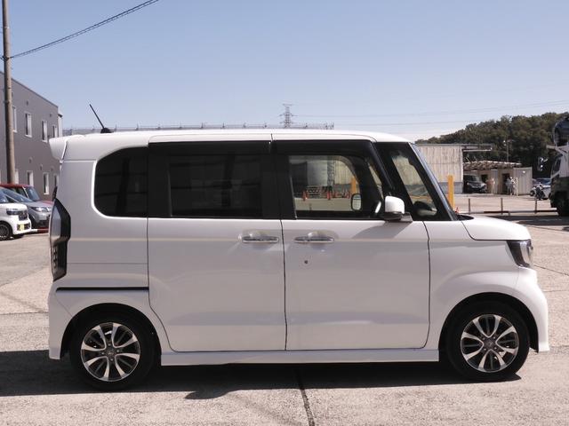 N-BOXカスタム L・スロープ 車いす用スロープ+電動ウィンチ 大画面8型CD録音フルセグナビ Rカメラ 前後ドラレコ ETC 8スピーカー 両側電動スライドドア オートサイドステップ Rパーキングセンサ LEDヘッド+フォグ 禁煙(25枚目)