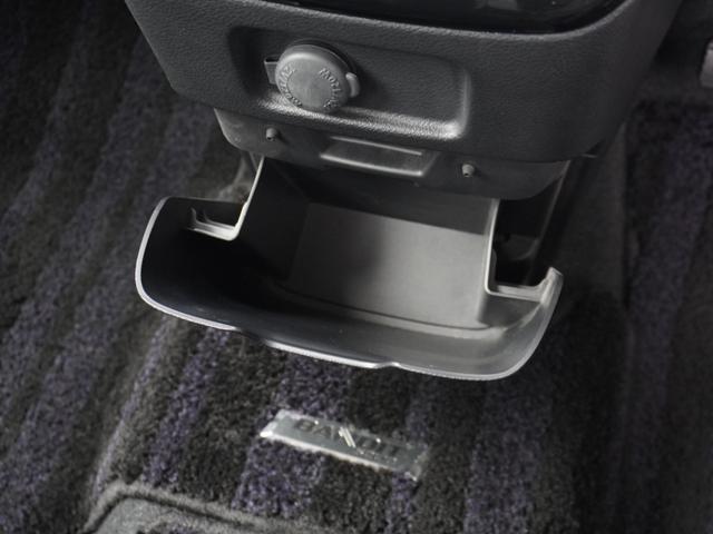 ソリオバンディット ハイブリッドＭＶ　ワンオーナー車　純正メモリーナビ　全周囲カメラ　ＥＴＣ　クルーズコントロール　片側電動スライドドア　Ｂｌｕｅｔｏｏｔｈ　ＬＥＤヘッドライト　衝突被害軽減ブレーキ　純正アルミホイール　シートヒーター（35枚目）