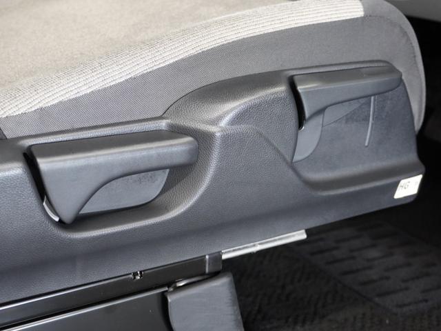 N-BOX ベースグレード 2年保証当社試乗車ナビDレコRカメETC両電扉 渋滞追従クルーズ Bluetooth 障害物センサー シートヒーター オートハイビーム デイライト フルセグTV DVD再生 スペアキー有り(30枚目)