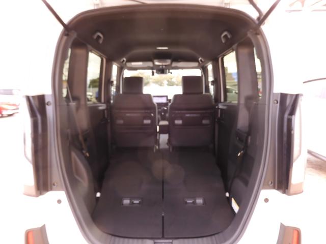 N-BOXカスタム ターボ デモカー 9インチナビ バックカメラ ドラレコ ETC アダプティブクルーズコントロール 両側電動スライドドア シートヒーター Bluetooth LEDヘッドライト 衝突被害軽減ブレーキ 禁煙車(12枚目)