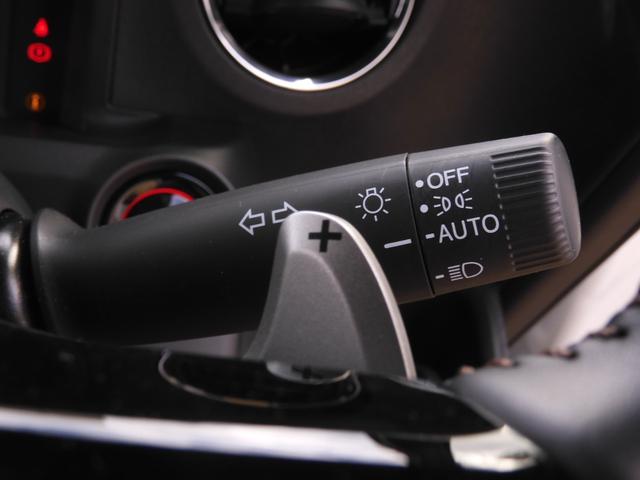 N-BOXカスタム ターボ デモカー 9インチナビ バックカメラ ドラレコ ETC アダプティブクルーズコントロール 両側電動スライドドア シートヒーター Bluetooth LEDヘッドライト 衝突被害軽減ブレーキ 禁煙車(19枚目)