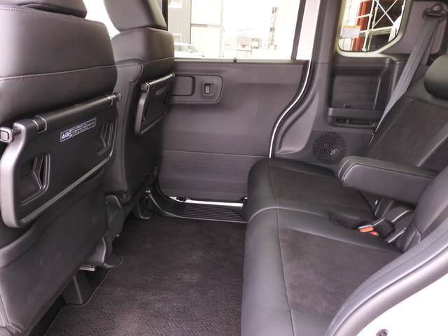 Ｎ－ＢＯＸカスタム ターボ　デモカー　９インチナビ　バックカメラ　ドラレコ　ＥＴＣ　アダプティブクルーズコントロール　両側電動スライドドア　シートヒーター　Ｂｌｕｅｔｏｏｔｈ　ＬＥＤヘッドライト　衝突被害軽減ブレーキ　禁煙車（41枚目）