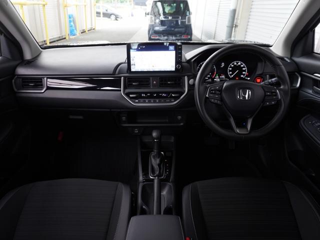 ＷＲ－Ｖ Ｚ　ワンオーナー　９インチナビ　バックカメラ　ドラレコ　ＥＴＣ　アダプティブクルーズコントロール　Ｂｌｕｅｔｏｏｔｈ　ＬＥＤヘッドライト　衝突被害軽減ブレーキ　純正アルミホイール　パドルシフト　禁煙車（3枚目）