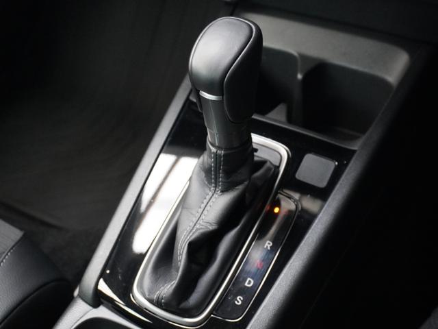 ＷＲ－Ｖ Ｚ　ワンオーナー　９インチナビ　バックカメラ　ドラレコ　ＥＴＣ　アダプティブクルーズコントロール　Ｂｌｕｅｔｏｏｔｈ　ＬＥＤヘッドライト　衝突被害軽減ブレーキ　純正アルミホイール　パドルシフト　禁煙車（52枚目）