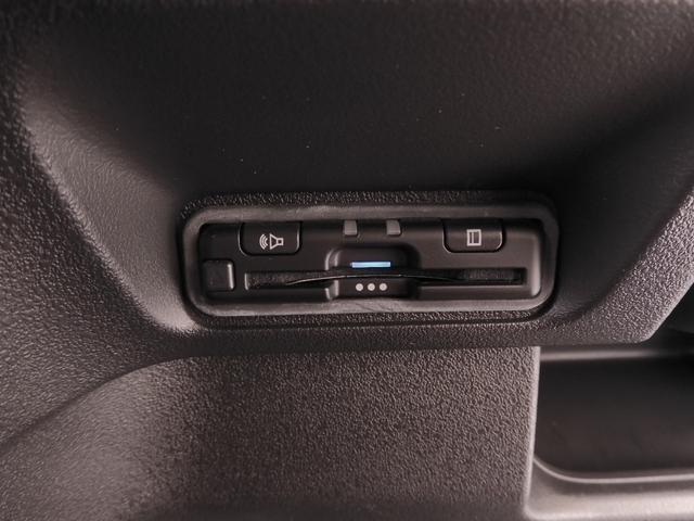 N-BOXカスタム ターボコーディネートスタイル ワンオーナー 8インチナビ バックカメラ ドラレコ ETC アダプティブクルーズコントロール 両側電動スライドドア シートヒーター Bluetooth LEDヘッドライト 衝突被害軽減ブレーキ 禁煙車(6枚目)