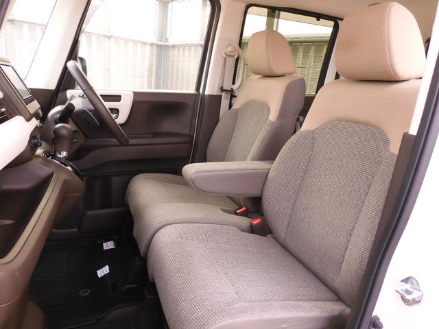 N-BOX L・ターボ ワンオーナー 7インチナビ バックカメラ ETC アダプティブクルーズコントロール 両側電動スライドドア シートヒーター Bluetooth LEDヘッドライト 衝突被害軽減ブレーキ 禁煙車(9枚目)