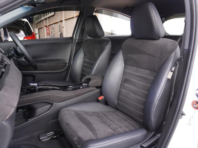 ヴェゼル ハイブリッドＲＳ・ホンダセンシング　ワンオーナー　７インチナビ　バックカメラ　ドラレコ　ＥＴＣ　アダプティブクルーズコントロール　シートヒーター　Ｂｌｕｅｔｏｏｔｈ　ＬＥＤヘッドライト　オートエアコン　衝突被害軽減ブレーキ　盗難防止装置（9枚目）