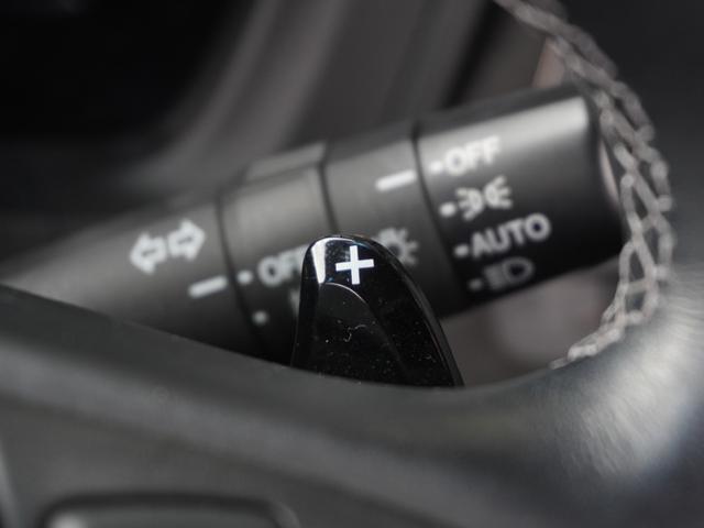 ヴェゼル ハイブリッドＲＳ・ホンダセンシング　ワンオーナー　７インチナビ　バックカメラ　ドラレコ　ＥＴＣ　アダプティブクルーズコントロール　シートヒーター　Ｂｌｕｅｔｏｏｔｈ　ＬＥＤヘッドライト　オートエアコン　衝突被害軽減ブレーキ　盗難防止装置（18枚目）