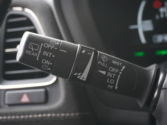 ヴェゼル ハイブリッドＲＳ・ホンダセンシング　ワンオーナー　７インチナビ　バックカメラ　ドラレコ　ＥＴＣ　アダプティブクルーズコントロール　シートヒーター　Ｂｌｕｅｔｏｏｔｈ　ＬＥＤヘッドライト　オートエアコン　衝突被害軽減ブレーキ　盗難防止装置（51枚目）