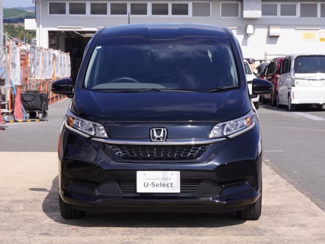 フリードハイブリッド ハイブリッド・Ｇ　ワンオーナー　９インチナビ　バックカメラ　ドラレコ　ＥＴＣ　アダプティブクルーズコントロール　両側電動スライドドア　シートヒーター　Ｂｌｕｅｔｏｏｔｈ　ＬＥＤヘッドライト　衝突被害軽減ブレーキ（14枚目）