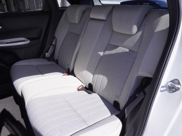 フィット ホーム ワンオーナー 9インチナビ バックカメラ ドラレコ ETC アダプティブクルーズコントロール Bluetooth USB入力端子 LEDヘッドライト 衝突被害軽減ブレーキ フルセグTV 禁煙車(11枚目)