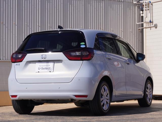 フィット ホーム ワンオーナー 9インチナビ バックカメラ ドラレコ ETC アダプティブクルーズコントロール Bluetooth USB入力端子 LEDヘッドライト 衝突被害軽減ブレーキ フルセグTV 禁煙車(16枚目)