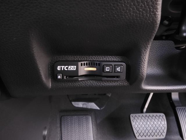 ヴェゼル e:HEVZ 1オーナー コネクトディスプレイ9インチ フルセグ 全周囲カメラ ETC2.0(ナビ連動) 前後障害物センサー 衝突軽減ブレーキ 電動リアゲート シートヒーター ブラインドスポット LEDフォグライト(5枚目)