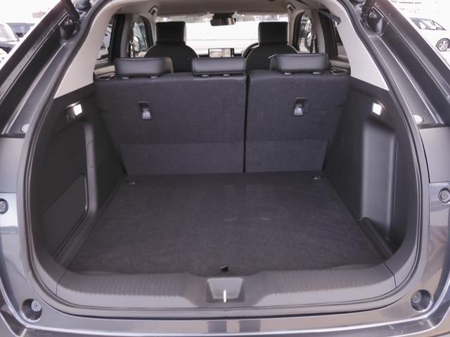 ヴェゼル e:HEVZ 1オーナー コネクトディスプレイ9インチ フルセグ 全周囲カメラ ETC2.0(ナビ連動) 前後障害物センサー 衝突軽減ブレーキ 電動リアゲート シートヒーター ブラインドスポット LEDフォグライト(52枚目)