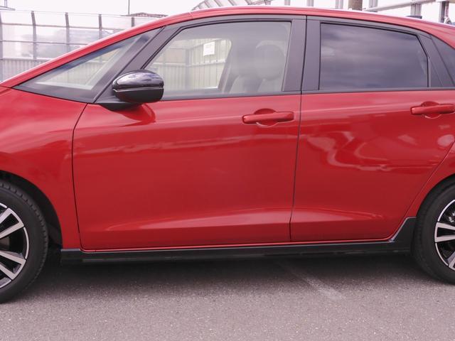 フィット e:HEVRS 元当社デモカー 9インチナビ バックカメラ ETC2.0 アダプティブクルーズコントロール Bluetooth USB入力端子 LEDヘッドライト 衝突被害軽減ブレーキ 障害物センサー 禁煙車(37枚目)