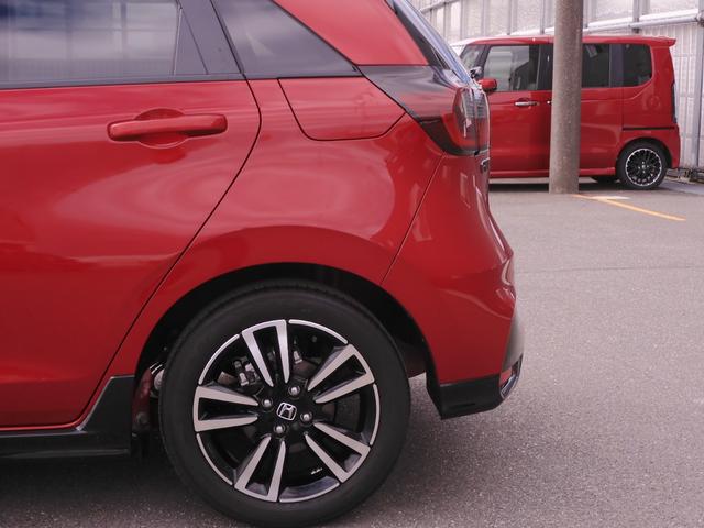 フィット e:HEVRS 元当社デモカー 9インチナビ バックカメラ ETC2.0 アダプティブクルーズコントロール Bluetooth USB入力端子 LEDヘッドライト 衝突被害軽減ブレーキ 障害物センサー 禁煙車(39枚目)