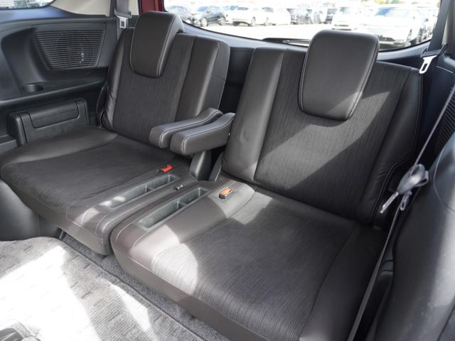 フリードハイブリッド ハイブリッドプレミアムエディション ワンオーナー 7インチナビ バックカメラ ETC クルーズコントロール 両側電動スライドドア Bluetooth ディスチャージドランプ オートエアコン 横滑り防止装置 盗難防止装置 禁煙車(10枚目)