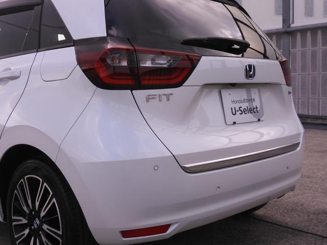 フィット e:HEVリュクス ワンオーナー車 8インチナビ(純正用品VXM-205VFEi) バックカメラ ドラレコ ETC Bluetooth USB入力端子 LEDオートライト 衝突被害軽減ブレーキ 純正アルミ シートヒーター(29枚目)