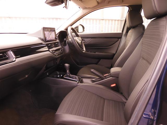 WR-V Zブラックスタイル デモカー 9インチナビ バックカメラ ドラレコ ETC アダプティブクルーズコントロール Bluetooth LEDヘッドライト 衝突被害軽減ブレーキ 純正アルミホイール フルセグTV 禁煙車(38枚目)