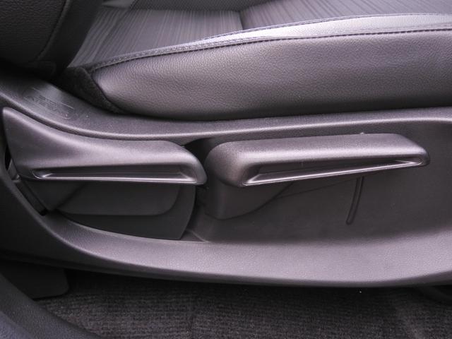 WR-V Zブラックスタイル デモカー 9インチナビ バックカメラ ドラレコ ETC アダプティブクルーズコントロール Bluetooth LEDヘッドライト 衝突被害軽減ブレーキ 純正アルミホイール フルセグTV 禁煙車(48枚目)