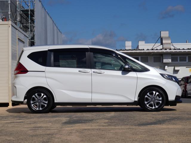 フリード+ クロスター・ホンダセンシング ワンオーナー 7インチメモリーナビ バックカメラ ETC アダプティブクルーズコントロール 両側電動スライドドア シートヒーター Bluetooth LEDヘッドライト 衝突被害軽減ブレーキ 禁煙車(27枚目)