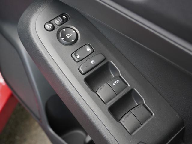 ヴェゼル e:HEVX ワンオーナー 純正エアロ 9インチメモリーナビ バックカメラ ETC2.0 アダプティブクルーズコントロール LEDヘッドライト フルセグTV Bluetooth接続 衝突被害軽減ブレーキ 禁煙車(47枚目)