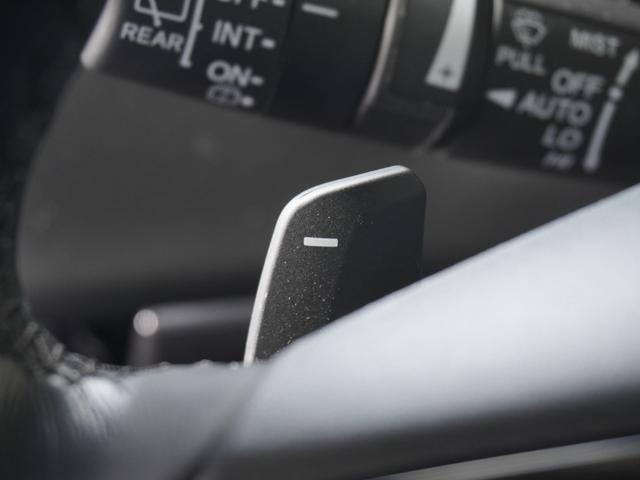 ヴェゼル ｅ：ＨＥＶＺ　ワンオーナー　９インチナビ　バックカメラ　ＥＴＣ２．０　アダプティブクルーズコントロール　シートヒーター　Ｂｌｕｅｔｏｏｔｈ　ＵＳＢ入力端子　ＬＥＤヘッドライト　衝突被害軽減ブレーキ　減速セレクター（19枚目）