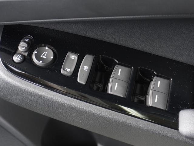 ヴェゼル ｅ：ＨＥＶＺ　ワンオーナー　９インチナビ　バックカメラ　ＥＴＣ２．０　アダプティブクルーズコントロール　シートヒーター　Ｂｌｕｅｔｏｏｔｈ　ＵＳＢ入力端子　ＬＥＤヘッドライト　衝突被害軽減ブレーキ　減速セレクター（43枚目）