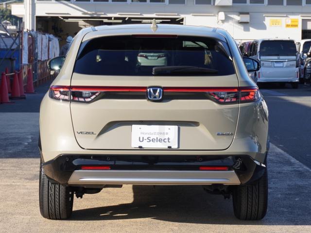 ヴェゼル e:HEVZ ワンオーナー 9インチナビ バックカメラ ETC2.0 アダプティブクルーズコントロール シートヒーター USB入力端子 LEDヘッドライト 衝突被害軽減ブレーキ 純正アルミホイール 禁煙車(13枚目)