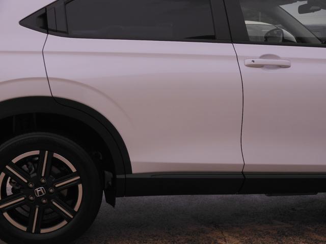 ヴェゼル ｅ：ＨＥＶＸ　ワンオーナー　８インチナビ　バックカメラ　ドラレコ　ＥＴＣ　アダプティブクルーズコントロール　Ｂｌｕｅｔｏｏｔｈ　ＵＳＢ入力端子　ＬＥＤヘッドライト　衝突被害軽減ブレーキ　純正アルミホイール　禁煙車（31枚目）