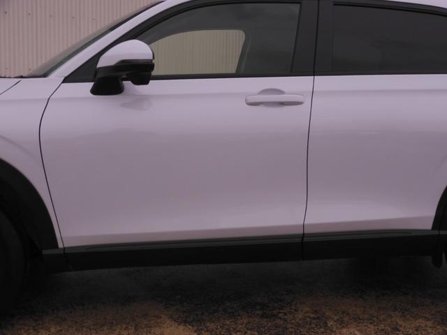 ヴェゼル ｅ：ＨＥＶＸ　ワンオーナー　８インチナビ　バックカメラ　ドラレコ　ＥＴＣ　アダプティブクルーズコントロール　Ｂｌｕｅｔｏｏｔｈ　ＵＳＢ入力端子　ＬＥＤヘッドライト　衝突被害軽減ブレーキ　純正アルミホイール　禁煙車（37枚目）