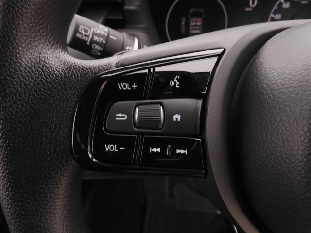 ヴェゼル ｅ：ＨＥＶＸ　ワンオーナー　８インチナビ　バックカメラ　ドラレコ　ＥＴＣ　アダプティブクルーズコントロール　Ｂｌｕｅｔｏｏｔｈ　ＵＳＢ入力端子　ＬＥＤヘッドライト　衝突被害軽減ブレーキ　純正アルミホイール　禁煙車（55枚目）