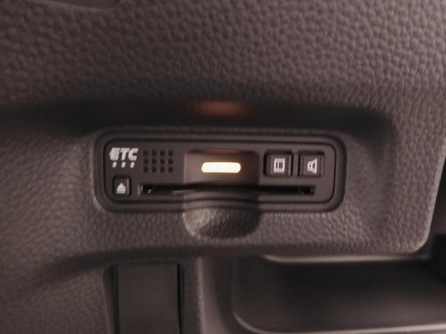 Ｎ－ＢＯＸカスタム Ｇ・Ｌターボホンダセンシング　８インチナビ　バックカメラ　ドラレコ　ＥＴＣ　アダプティブクルーズコントロール　両側電動スライドドア　Ｂｌｕｅｔｏｏｔｈ　ＬＥＤヘッドライト　衝突被害軽減ブレーキ　純正アルミホイール　禁煙車（5枚目）