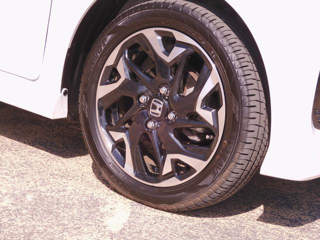 Ｎ－ＢＯＸカスタム Ｇ・Ｌターボホンダセンシング　８インチナビ　バックカメラ　ドラレコ　ＥＴＣ　アダプティブクルーズコントロール　両側電動スライドドア　Ｂｌｕｅｔｏｏｔｈ　ＬＥＤヘッドライト　衝突被害軽減ブレーキ　純正アルミホイール　禁煙車（17枚目）