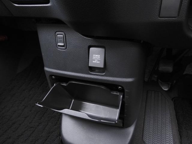 Ｎ－ＢＯＸカスタム Ｇ・Ｌターボホンダセンシング　８インチナビ　バックカメラ　ドラレコ　ＥＴＣ　アダプティブクルーズコントロール　両側電動スライドドア　Ｂｌｕｅｔｏｏｔｈ　ＬＥＤヘッドライト　衝突被害軽減ブレーキ　純正アルミホイール　禁煙車（51枚目）