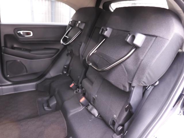 ヴェゼル e:HEVX デモカー 9インチナビ バックカメラ ドラレコ ETC アダプティブクルーズコントロール Bluetooth USB入力端子 LEDヘッドライト 衝突被害軽減ブレーキ 障害物センサー 禁煙車(11枚目)