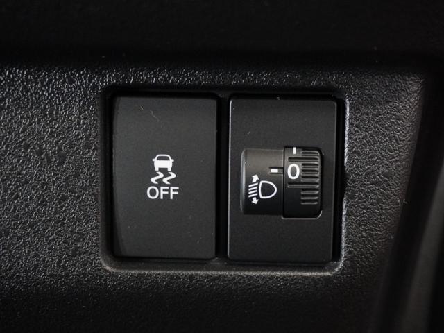 N-BOXカスタム ターボコーディネートスタイル 2年保証ナビDレコRカメETC両電扉BT地デジ 車内カメラ 渋滞追従クルーズ Bluetooth パドルシフト 障害物センサー シートヒーター オートハイビーム 15インチ純正アルミホイール(33枚目)