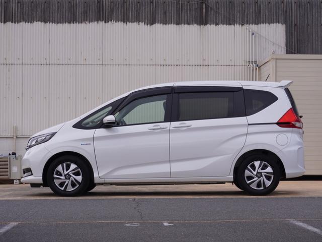 フリードハイブリッド ハイブリッド・Gホンダセンシング ワンオーナー 7インチナビ バックカメラ ドラレコ ETC アダプティブクルーズコントロール 両側電動スライドドア シートヒーター Bluetooth LEDヘッドライト 衝突被害軽減ブレーキ 禁煙車(17枚目)