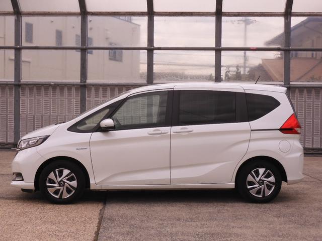 フリードハイブリッド ハイブリッド・Gホンダセンシング 7人乗り 9インチナビ バックカメラ ナビ連動ETC 両側電動スライドドア Bluetooth LEDヘッドライト スマートキー2個 アダプティブクルーズコントロール 禁煙車(16枚目)